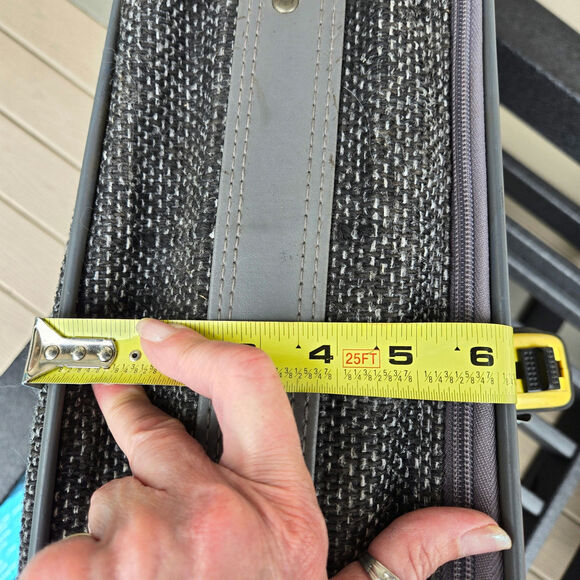 Oscar de la Renta Vintage Suitcase travel bag wheels tweed gray 25 inch - Picture 12 of 17